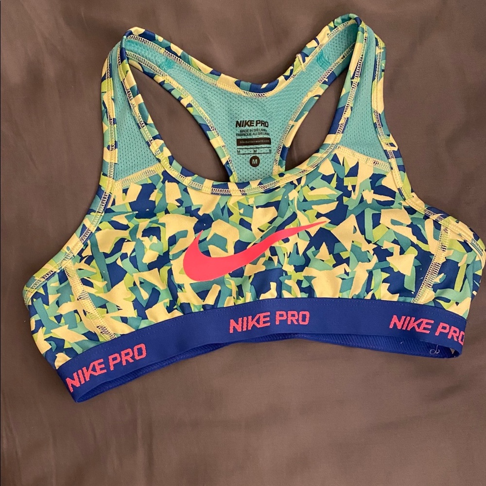 Nike sports bra